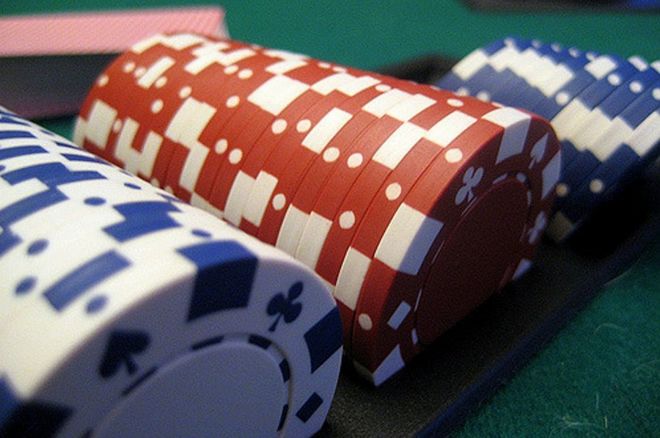 បន្ទះសៀគ្វី poker