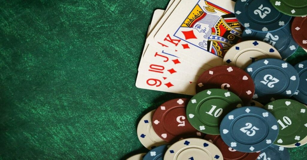 Cách Chơi Bài Poker Trực Tuyến Đổi Thưởng
